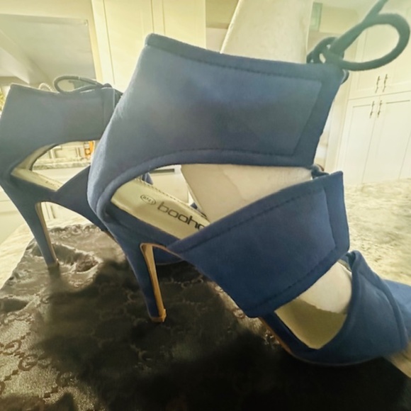 Boohoo Blue Suede Pump Shoes Size 8...BRAND NEW - NEVER WORN! - Picture 7 of 16